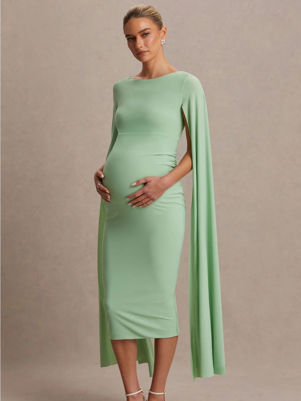 NWT Club L London light Green Midi Dress with Cape Sleeve